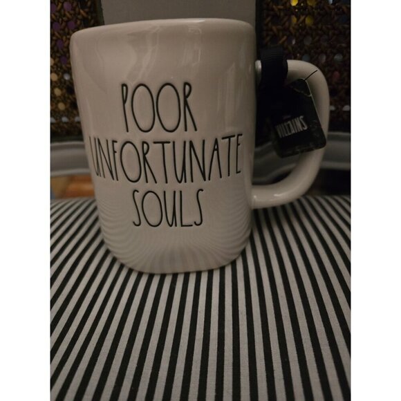 NWT Rae Dunn Disney Villains Poor Unfortunate Souls Ursula Mug The Little Mermai - Picture 2 of 12